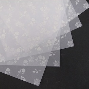 Papel de pergamino impreso con rosas blancas, tamaño A4, 100 g/m²