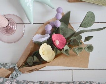 Sustainable and everlasting wool bouquet for Mother's Day