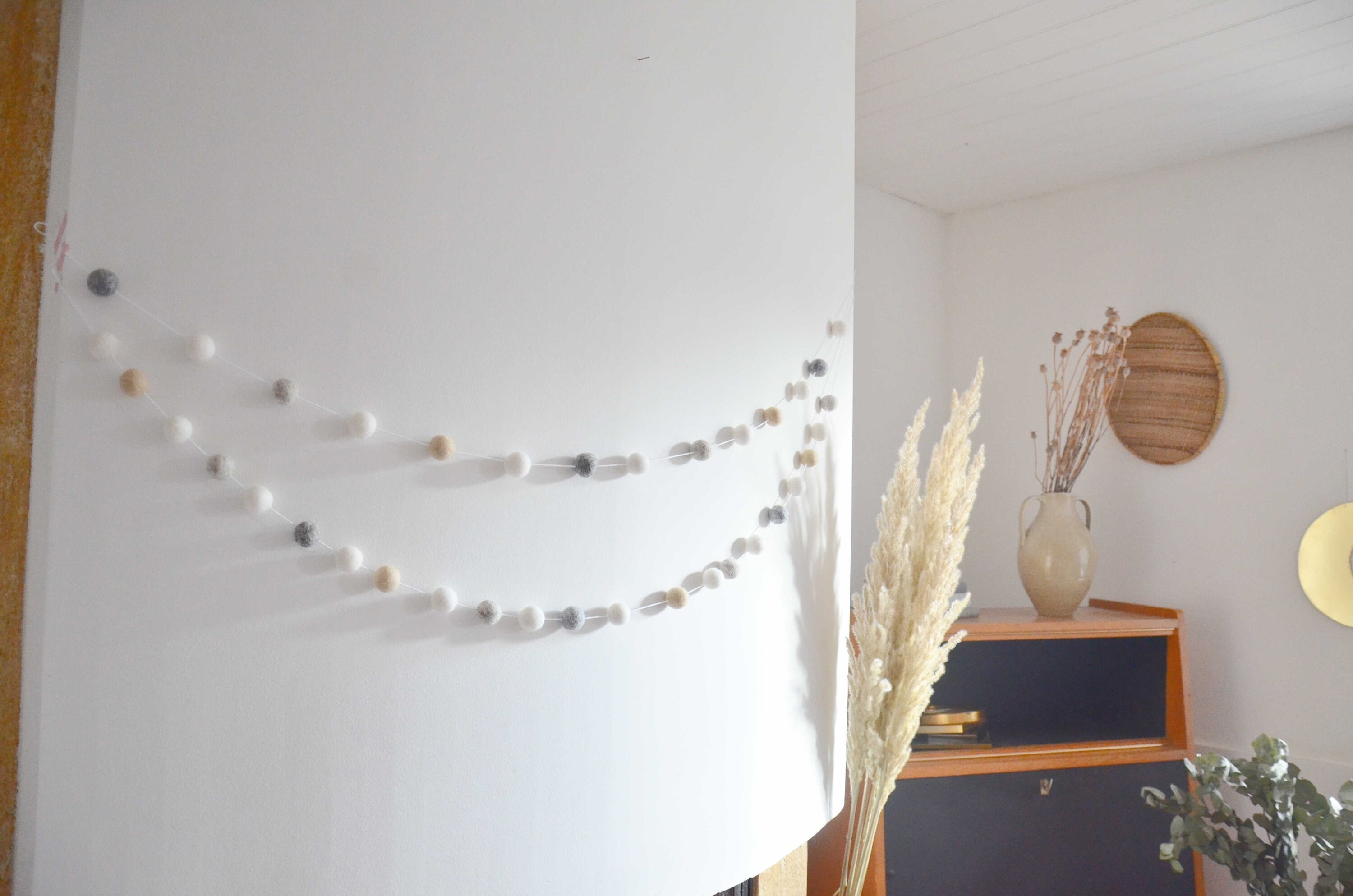 Guirlande de Noël Naturelle en Laine Feutrée Blanc, Beige, Gris Clair