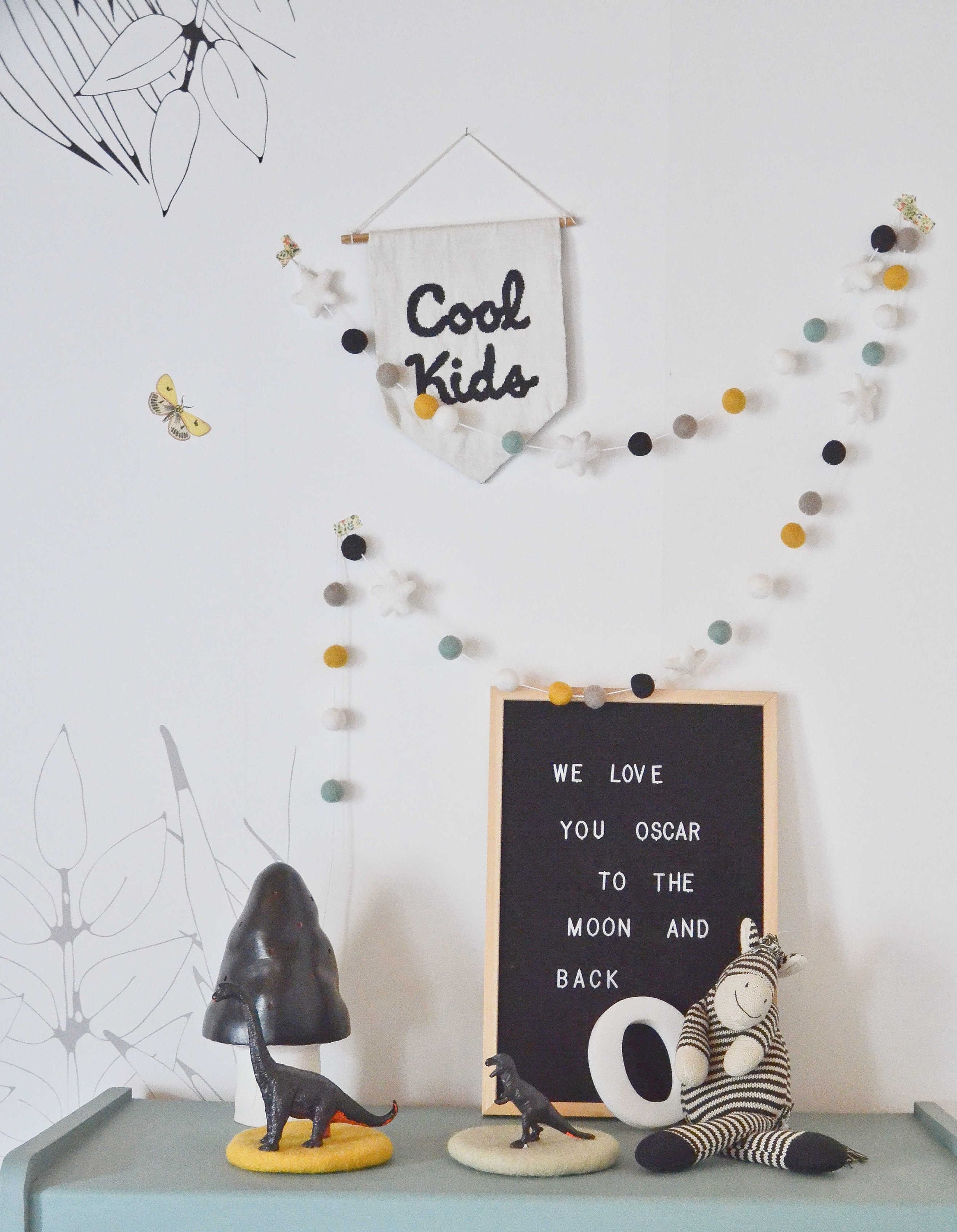 Guirlande Murale en Laine de Couleur Moutarde, Noir, Vert, Blanc