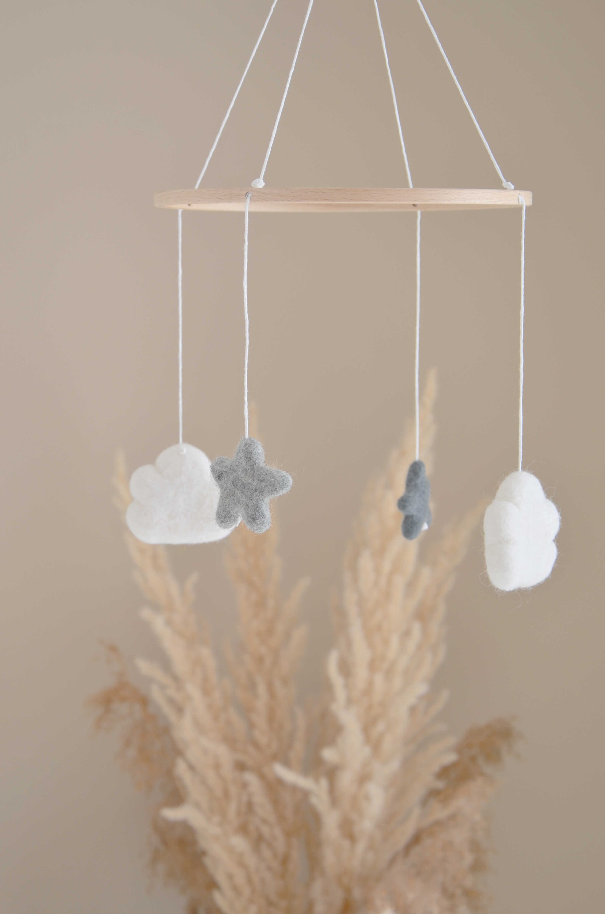 Mobile Nuages et Étoiles