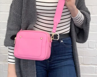 Pink Leather Crossbody Bag, Pink Leather Shoulder Bag, Stylish Bag, Everyday Bag, Women's Handbag, 3rd Anniversary, Leather Gift