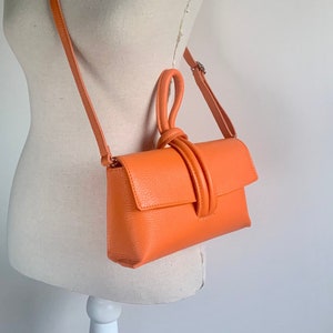 Orange Clutch Bag Crossbody Bag, Orange Grab Bag, Hochzeitstasche, Damen Accessoires, Brautjungfer Tasche, ungewöhnliche Tasche, helle Party Tasche