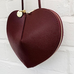 Pflaumen Rot Liebe Herz Leder Tasche, Valentinstag Tasche, Valentinstag Geschenk, Burgund kleine Tasche, ungewöhnliche Tasche, Herz Tasche, Pflaume Tasche, dunkelrote Tasche