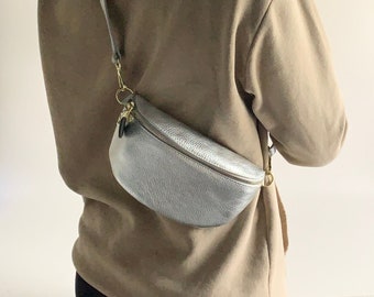 Silver & Gold Leather Body Bag, Gold Fanny Pack Bum Bag, Close to Body Bag, Small Gold Leather Bag, Festival Bag, Women's Leather Bum Bag