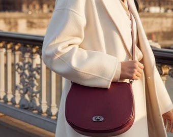 JP Ourse Dark Red Pebbled Leather Kangaroo Backpack Shoulder  display picture 1