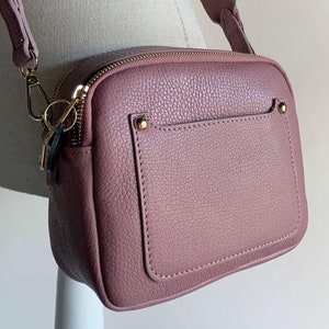Sac à bandoulière en cuir rose foncé, sac à bandoulière en cuir rose, sac élégant, sac de tous les jours, sac à main pour femme, 3e anniversaire, cadeau en cuir
