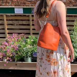 Orange Leather Bucket Bag, Orange Italian Leather Bag, Stylish Mum Bag, Spacious Handbag, Stylish Bag, Gift For Her, New Work Bag, Fashion