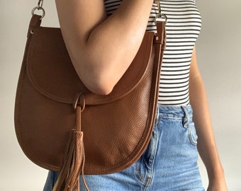 The Esme Bag - Leather Shoulder Bag With Tassel