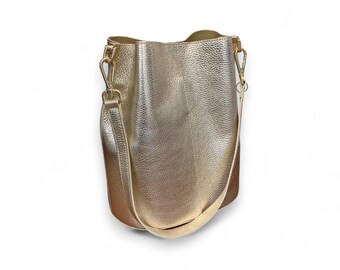 Gold Italian Leather Bucket Bag: Spacious Shoulder Bag - Sagrada
