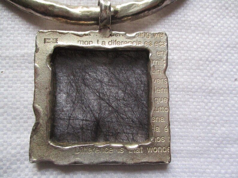 BICHE de BERE Numbered 24147 VINTAGE Modernist Choker Necklace