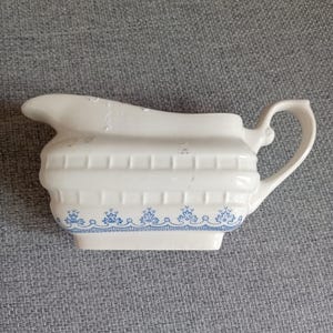 French gravy boat, blue and white gravy boat, gravy boat, gravy jug, john hall & co gravy boat, snowflake gravy boat
