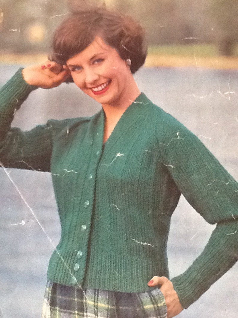 Handmade Cardigan Lee target knitting pattern for bust size 34 inches to 40 inches