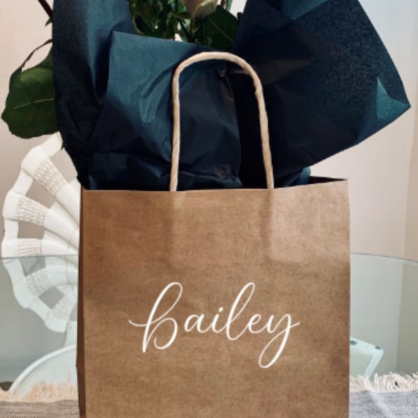 Gift Bags with Names, Bridesmaids Gift Bags, Personalized Gift Bags, Welcome Gift Bags with Names, Paper Gift Bags with names