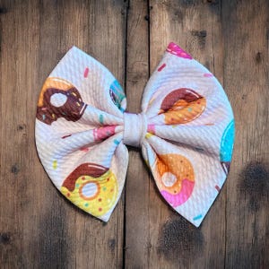 Sweet Donut Hair Bow, Girls Hair Accessory, Doughnut Bow Clip, Cute Hair Clip, Kids Hair Bow, Donut Lover Gift