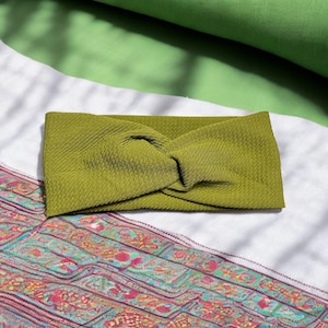 Stretchy Headband in Olive Green, Soft Hairband, Casual Hair Accessories, Fashion Headband, Comfortable Hairband