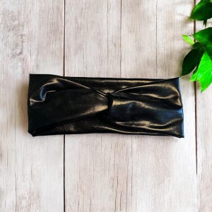 Glossy Black Headband, Sleek Hairband, Elegant Hair Accessory, Classic Headband, Fashionable Headpiece