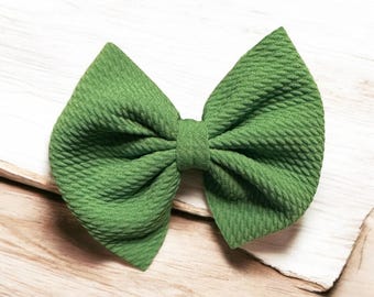 Classic Green Hair Bow Clip, Grosgrain Ribbon Bow, Girls Hair Accessory, School Hair Bow, Cute Bow