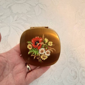 1950s Powder Compact with Floral Illustration, Original Vintage, Mid Century