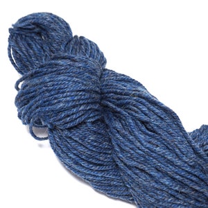 3 Ply Blue Jeans Heather Rug Wool Yarn, Rug Punch Needle Yarn, Rug Yarn, Hand Dyed Yarn, Dyed Rug Wool, 4 Ply Wool Yarn, Extra Bulky Yarn