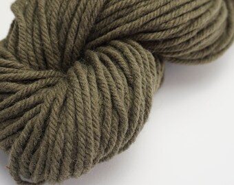 4 Ply Khaki Green Rug Wool Yarn, Rug Punch Needle Yarn, Rug Yarn, Hand Dyed Yarn, Dyed Rug Wool, 4 Ply Wool Yarn, Extra Bulky Yarn