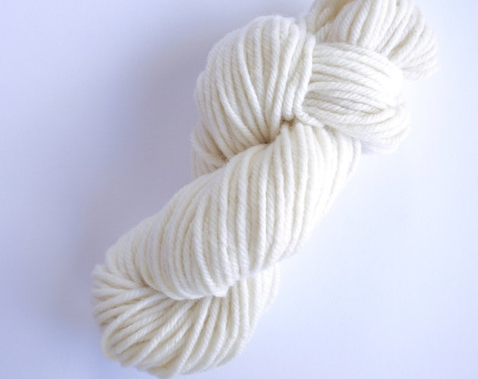 3 Ply Rug Wool Yarn White, Rug Punch Needle Yarn, Rug Yarn, Hand Dyed