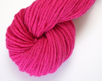 3 Ply Rug Wool Yarn Pink Magenta, Rug Punch Needle Yarn, Rug Yarn, Hand Dyed Yarn, Dyed Rug Wool, 4 Ply Wool Yarn, Extra Bulky Yarn