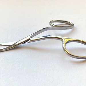 Havel's Double Curved Embroidery Scissors 3 1/2 image 5