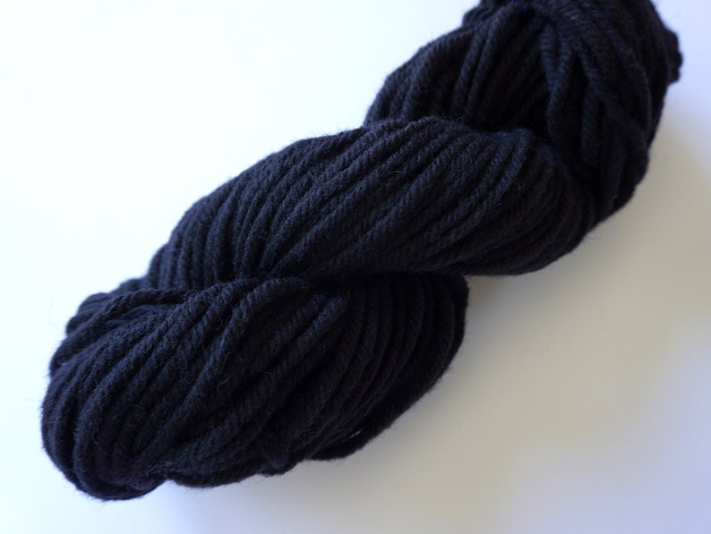 4 Ply Rug Wool Yarn Black, Rug Punch Needle Yarn, Rug Yarn, Hand Dyed Yarn, Dyed Rug Wool, 4 Ply Wool Yarn, Extra Bulky Yarn image 3