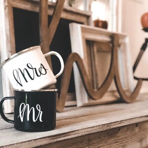 Mr & Mrs Metal Campfire Mug Set // Wedding Gift // Campfire Mug //  12 Oz. Speckled Metal Campfire Mugs