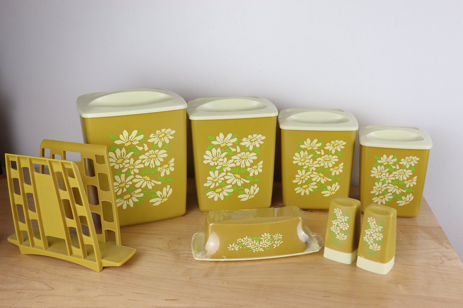 Vintage Mustard Yellow Canisters 4 Salt and Pepper Napkin Etsy