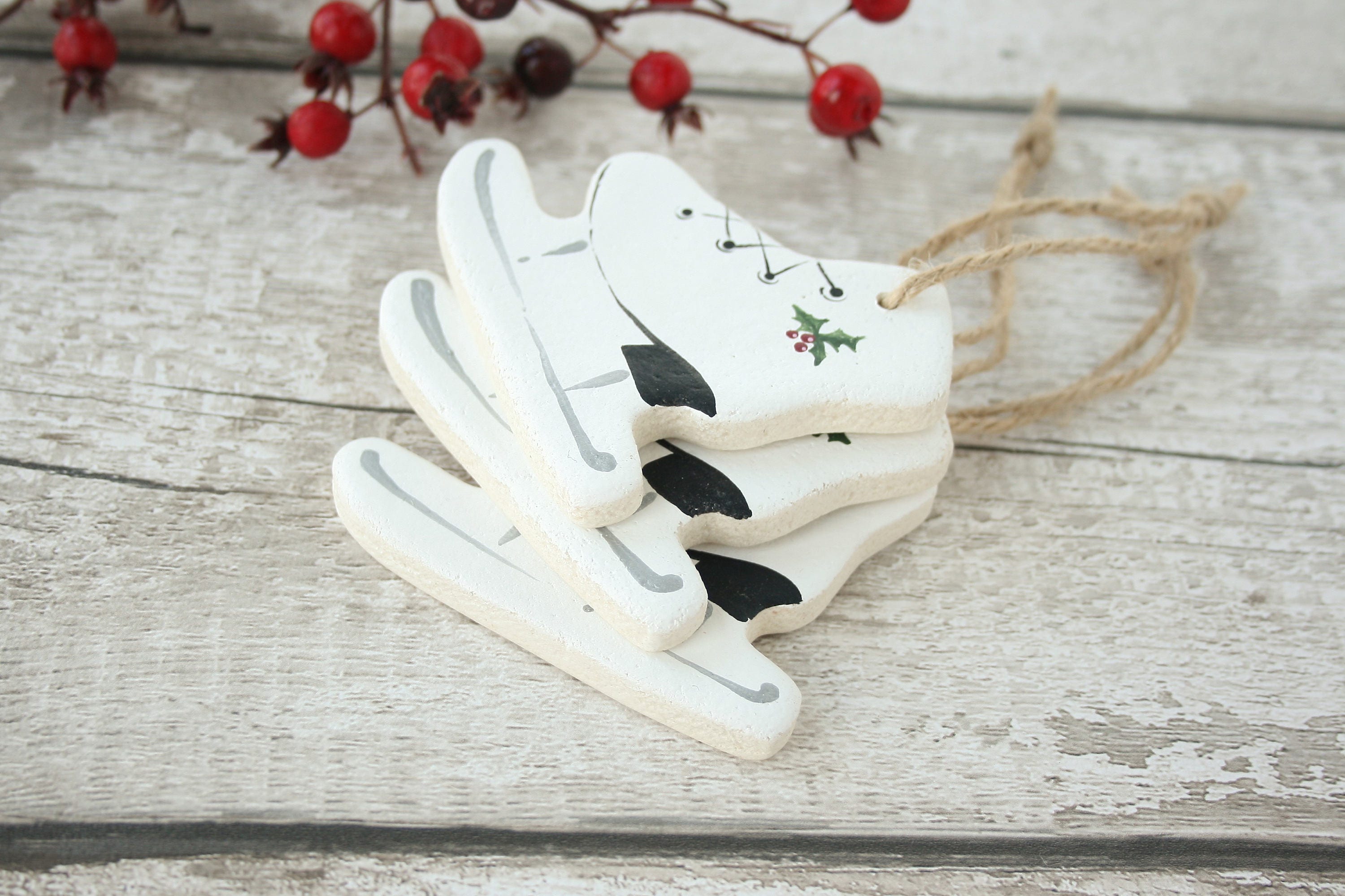 Ice Skate Hanging Ornament White Ice Skate Rustic Tree Etsy UK