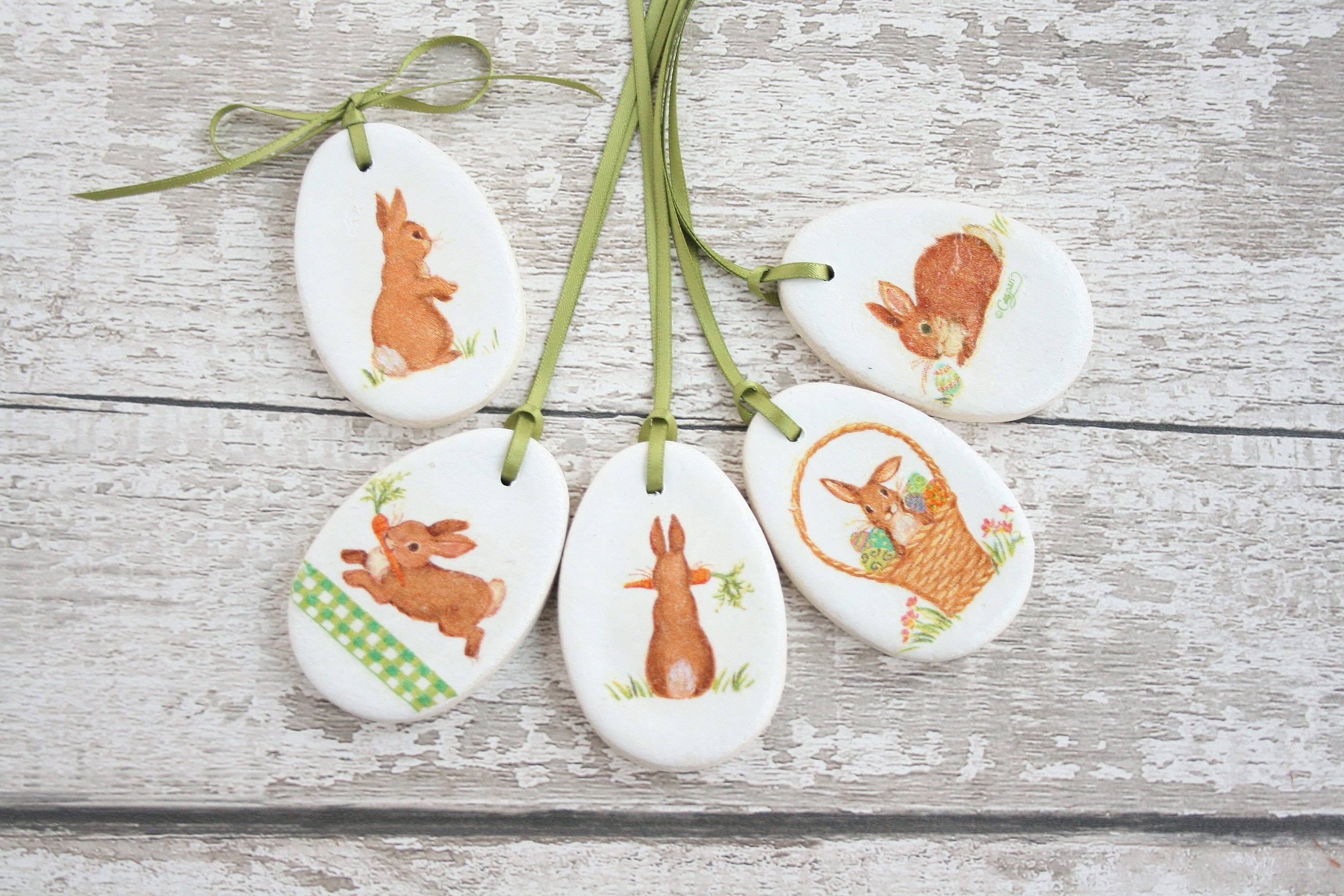 Ensemble de 5 Oeufs Pâques Pâte Sel Découpage, Ornements Suspendus d'oeuf, Décorations d'arbre Pâque