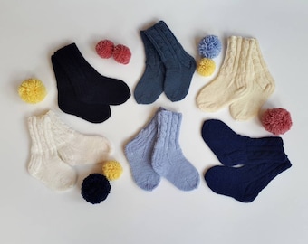 READY TO SHIP/ Hand knitted baby socks/ Merino wool/ Size 0-3 months