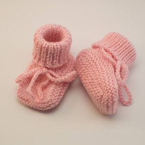 MADE TO ORDER/ Hand knitted baby booties/ Merino wool image 3