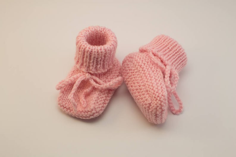 MADE TO ORDER/ Hand knitted baby booties/ Merino wool image 3