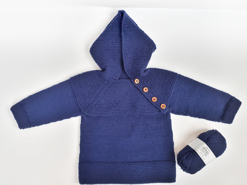 MADE TO ORDER/ Hand knitted baby sweater with hood and raglan sleeve/ Nordic style/ Merino wool Navy blue