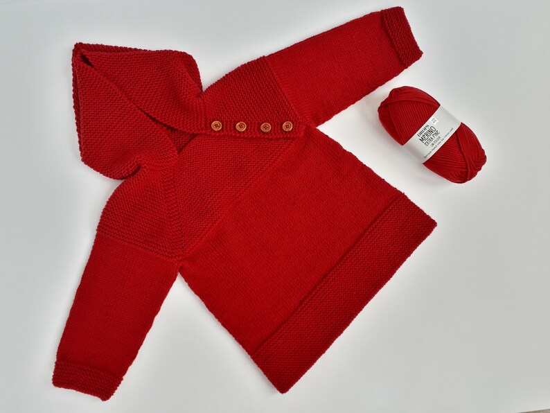 MADE TO ORDER/ Hand gestrickter Baby Pullover mit Kapuze und Raglanärmel/ Nordischer Stil/ Merino Wolle Red