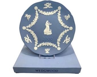 Vintage WEDGWOOD BLUE JASPERWARE Year 2000 Annual Plate Greek Goddess "Hebe & Eagle" 7.25" White Relief on Blue Home Decor Model #8307