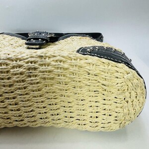 Vintage BRIGHTON Purse DINAH Woven Tan Straw Black Croc-Embossed Leather Studded Shoulder Bag Silver Tone Hardware Heart Charm image 7