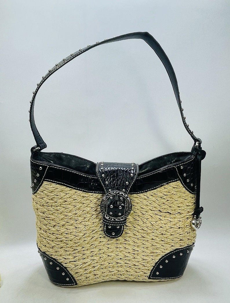 Vintage BRIGHTON Purse DINAH Woven Tan Straw Black Croc-Embossed Leather Studded Shoulder Bag Silver Tone Hardware Heart Charm image 3