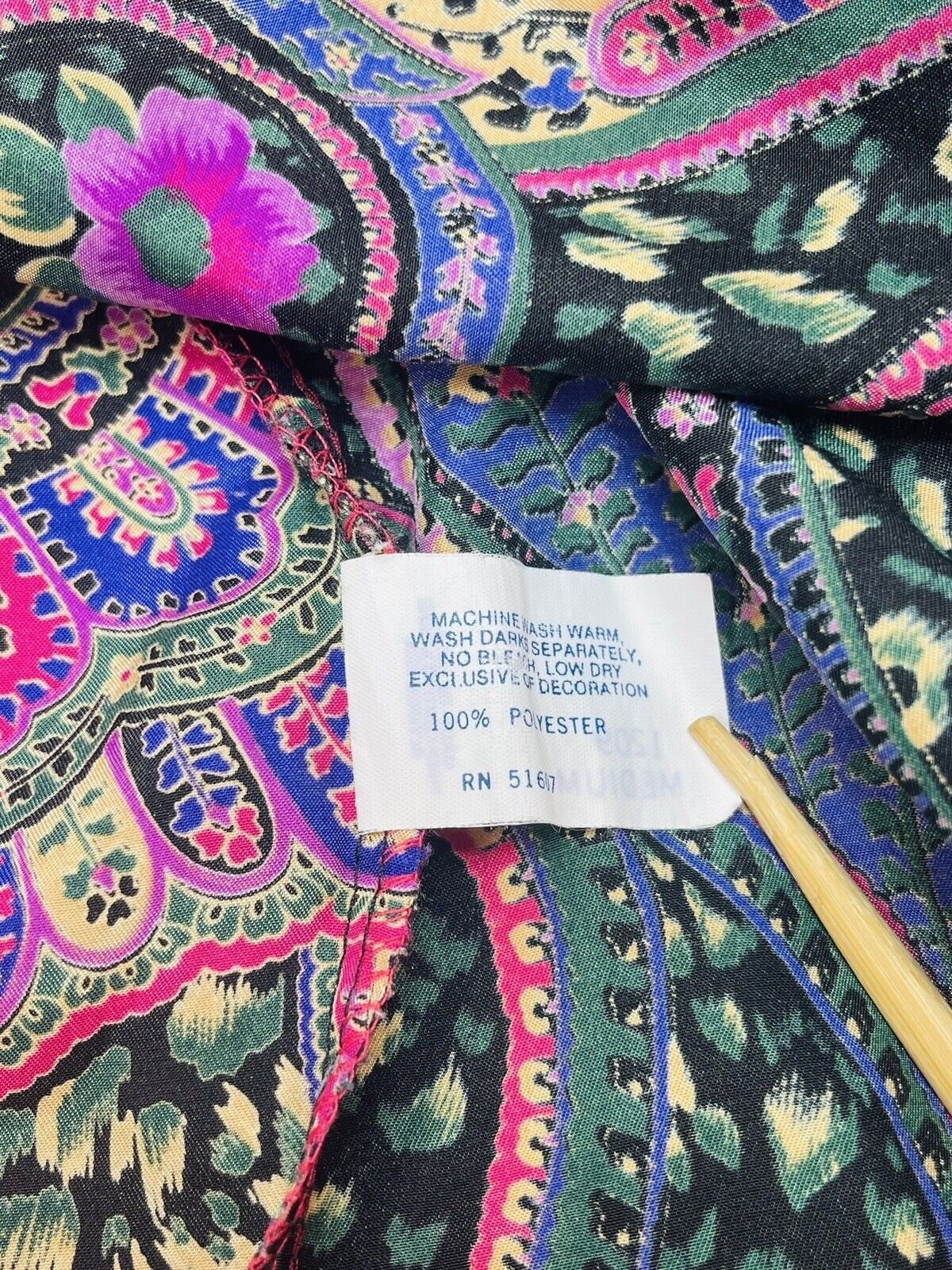 VINTAGE Frederick's of Hollywood Satin Robe Kimono Size MEDIUM / Floral