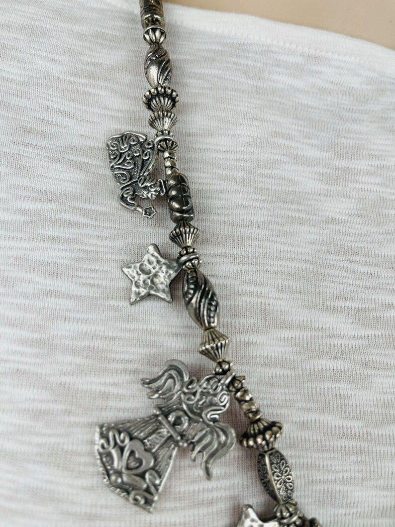 Vintage MARCIE Angels & Stars Pewter 9 Charm Necklace Silver Tone Beads Artisan Jewelry Made in USA Signed Angel Charms zdjęcie 9