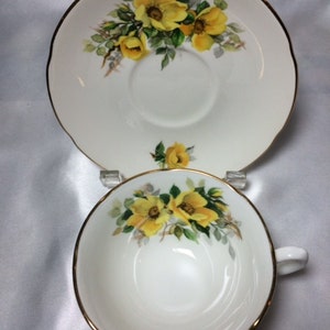 Royal Grafton Fine Bone China Tea Cups with Saucers, Bone China, Grafton, gadinias, made in england