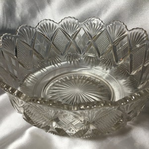 Quartered Block Duncan Miller EAPG 1894 Paneled Diamond Round Dish, Salad Bowl