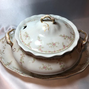 OP Co. Onondaga Pottery Tureen and Platter; Syracuse China; cassserole with cover; tureen with platter