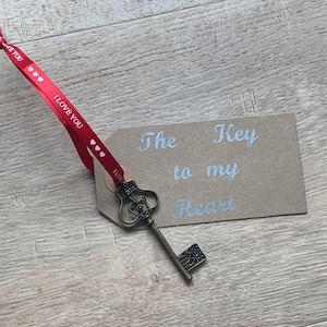 Clé de mon coeur, tu déverrouilles mon âme, 21 clés pour la porte en laiton et étiquette kraft avec police en vinyle, ornement de décoration, souvenir, Saint-Valentin, romance