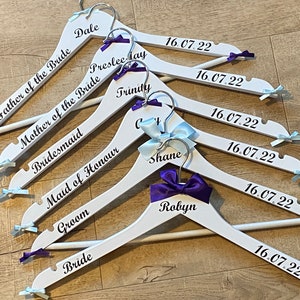Grucce personalizzate per matrimonio, grucce per abiti da damigella d'onore, grucce per abiti da sposa, grucce per abiti da damigella d'onore, regali per feste nuziali, grucce per abiti