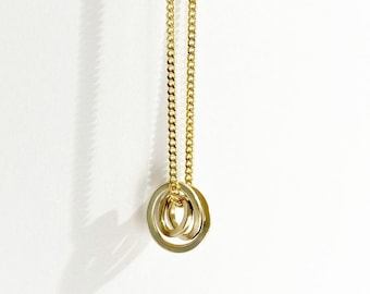 333 small knot gold pendant