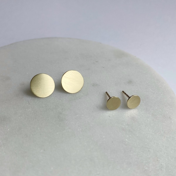 Circles studs 333 gold